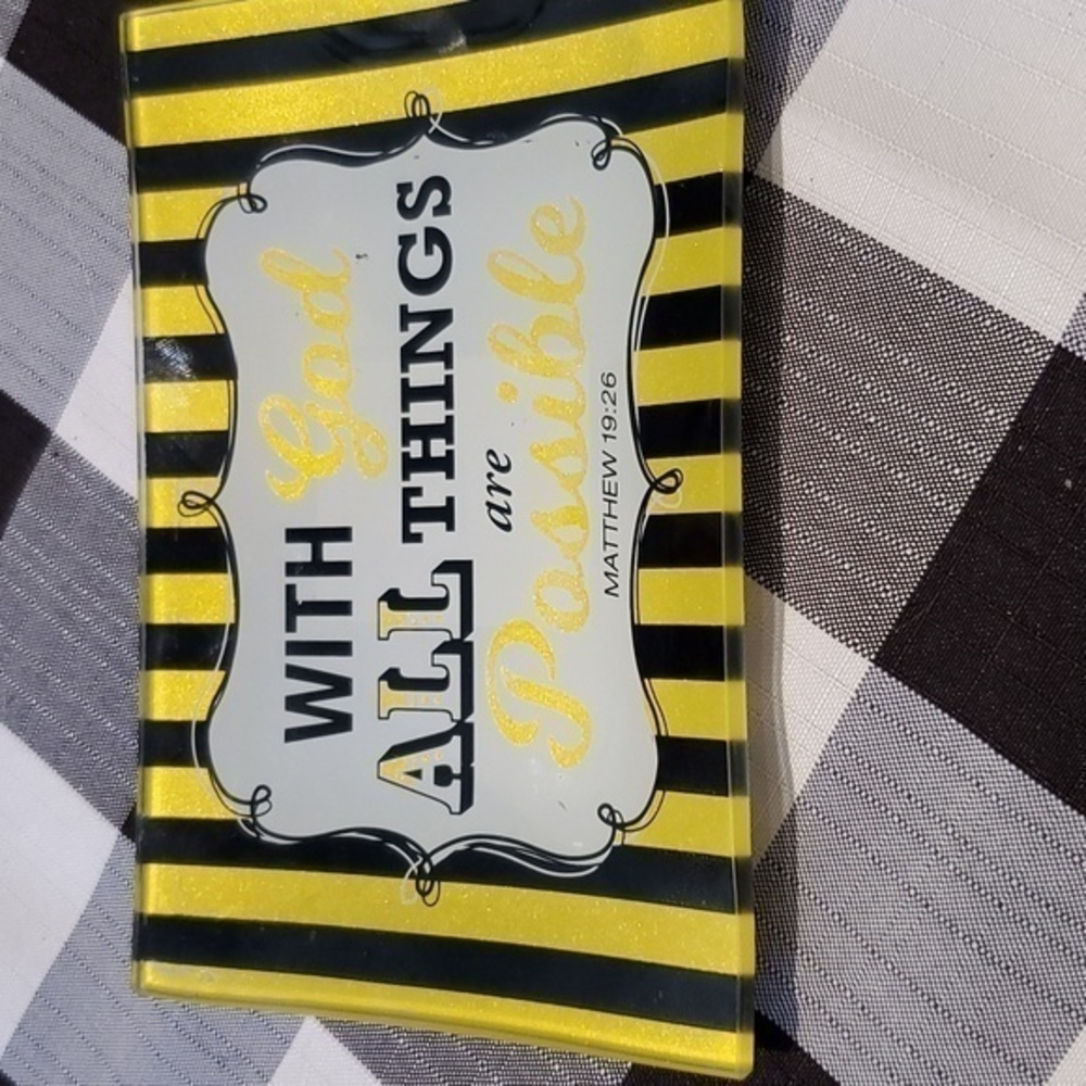 🐻 Brownlow glass trinket tray 6 X 4 inches